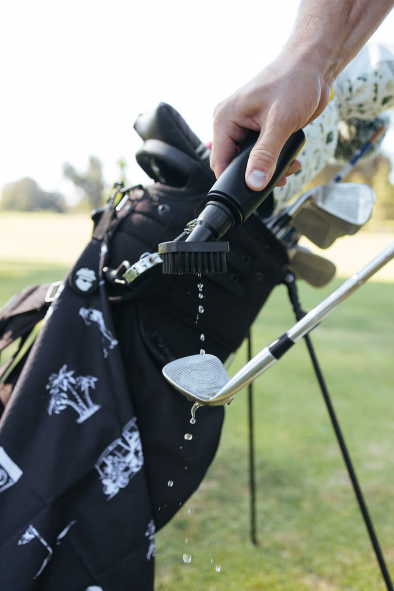 Pocket Mag Towel + Original Golf Club Water Brush Cleaner Bundle