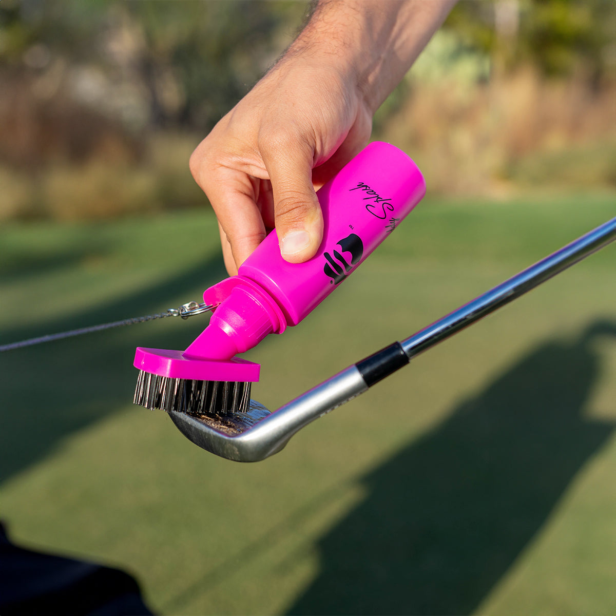 Original Golf Club Water Brush Cleaner - Pink