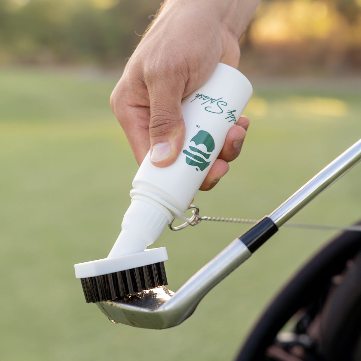 Original Golf Club Water Brush Cleaner - White